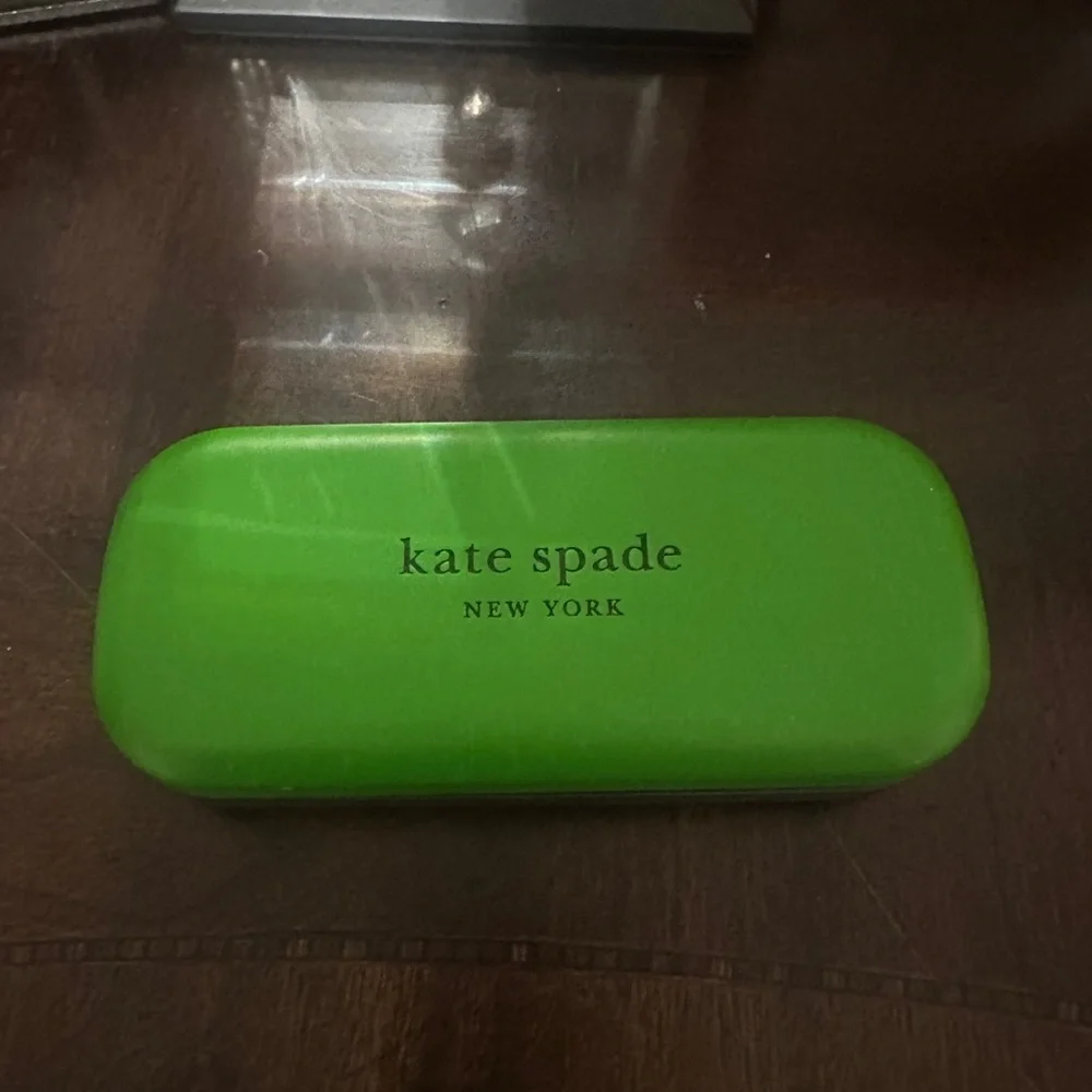 Kate Spade Bright Green Eyewear Case - Picture 1 of 2